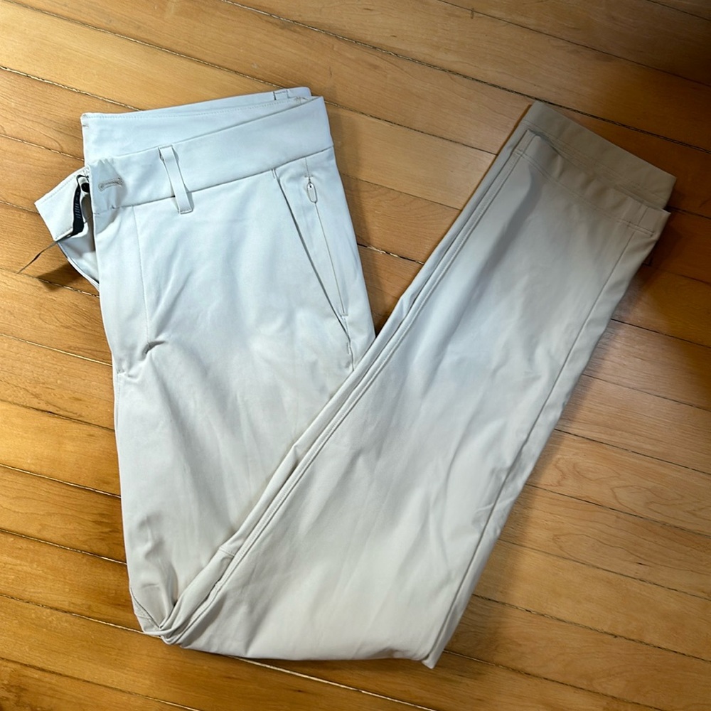 Lululemon ABC pants — like new!